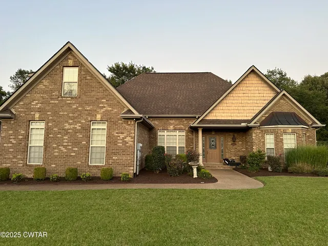 $398,500 | 356 Oakleigh Drive, Dyersburg, TN 38024