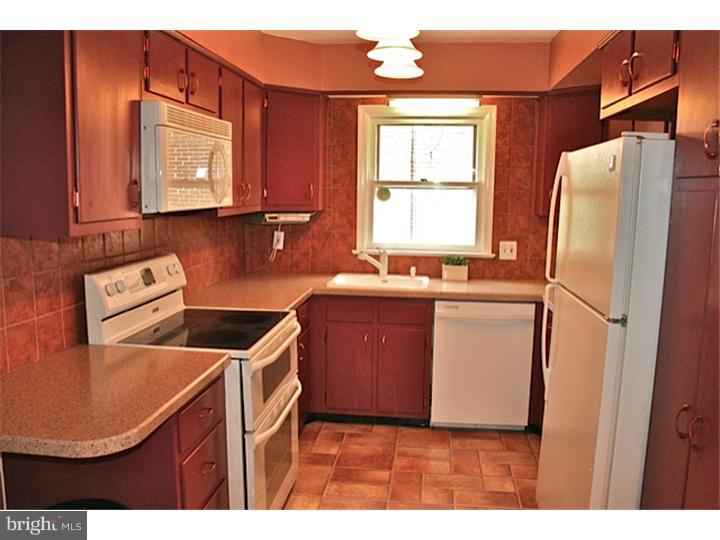 618 Wayne Avenue Haddonfield, NJ 08033 - Photo 12 of 20 Kitchen
