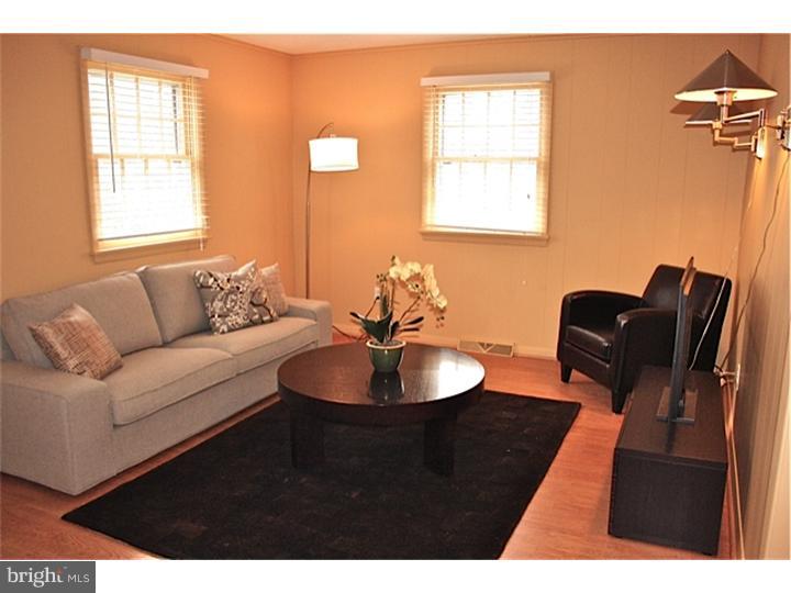 618 Wayne Avenue Haddonfield, NJ 08033 - Photo 10 of 20 Family Room