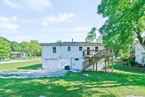 $298,000 | 13647 Lawrence Avenue, Bonner Springs, KS 66012