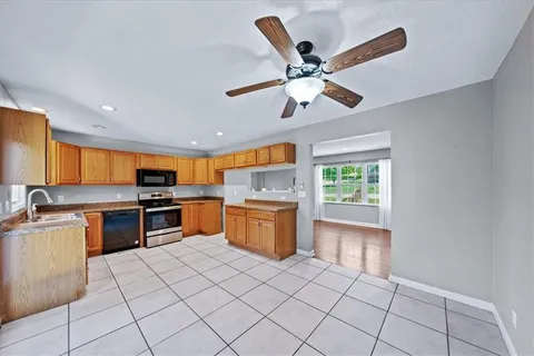 $298,000 | 13647 Lawrence Avenue, Bonner Springs, KS 66012