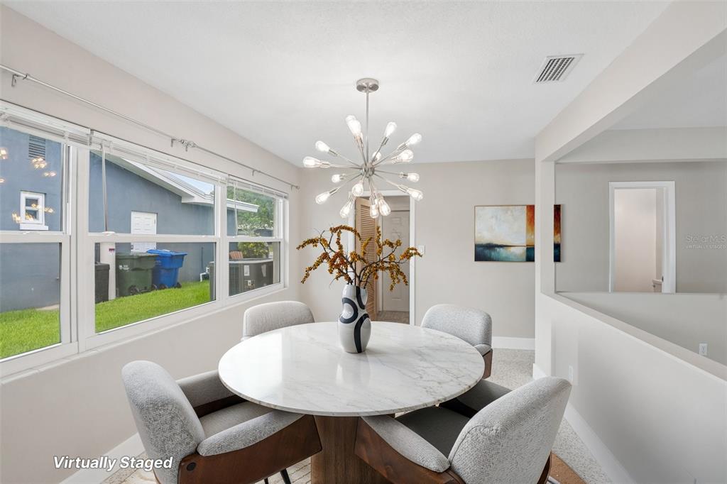 563 Eastview Road Largo, FL 33770 - Photo 6 of 37