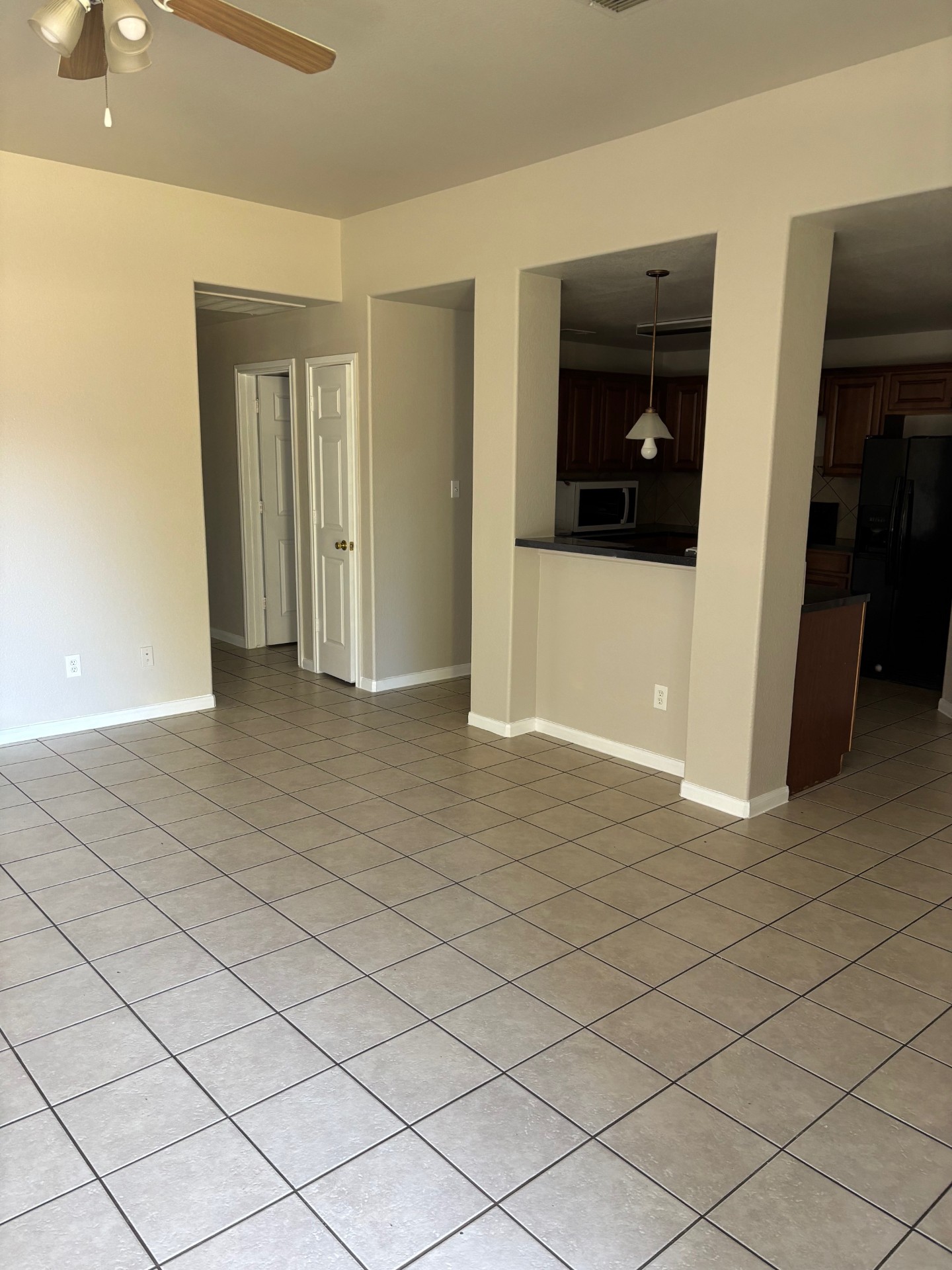 1410 Bergin Court, Unit B Georgetown, TX 78626 - Photo 4 of 13