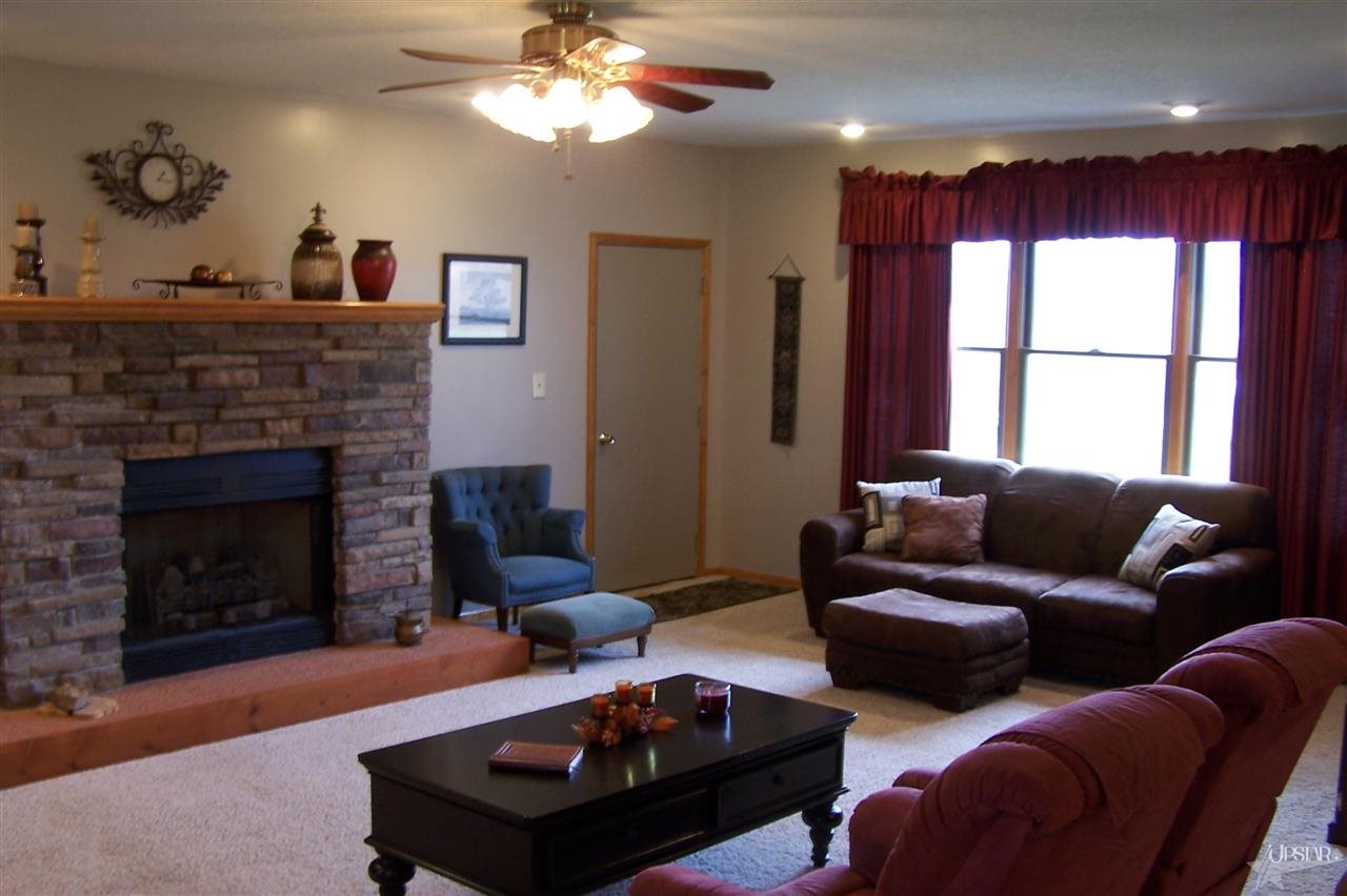 15811 Fogel Road Fort Wayne, IN 46818 - Photo 5 of 30