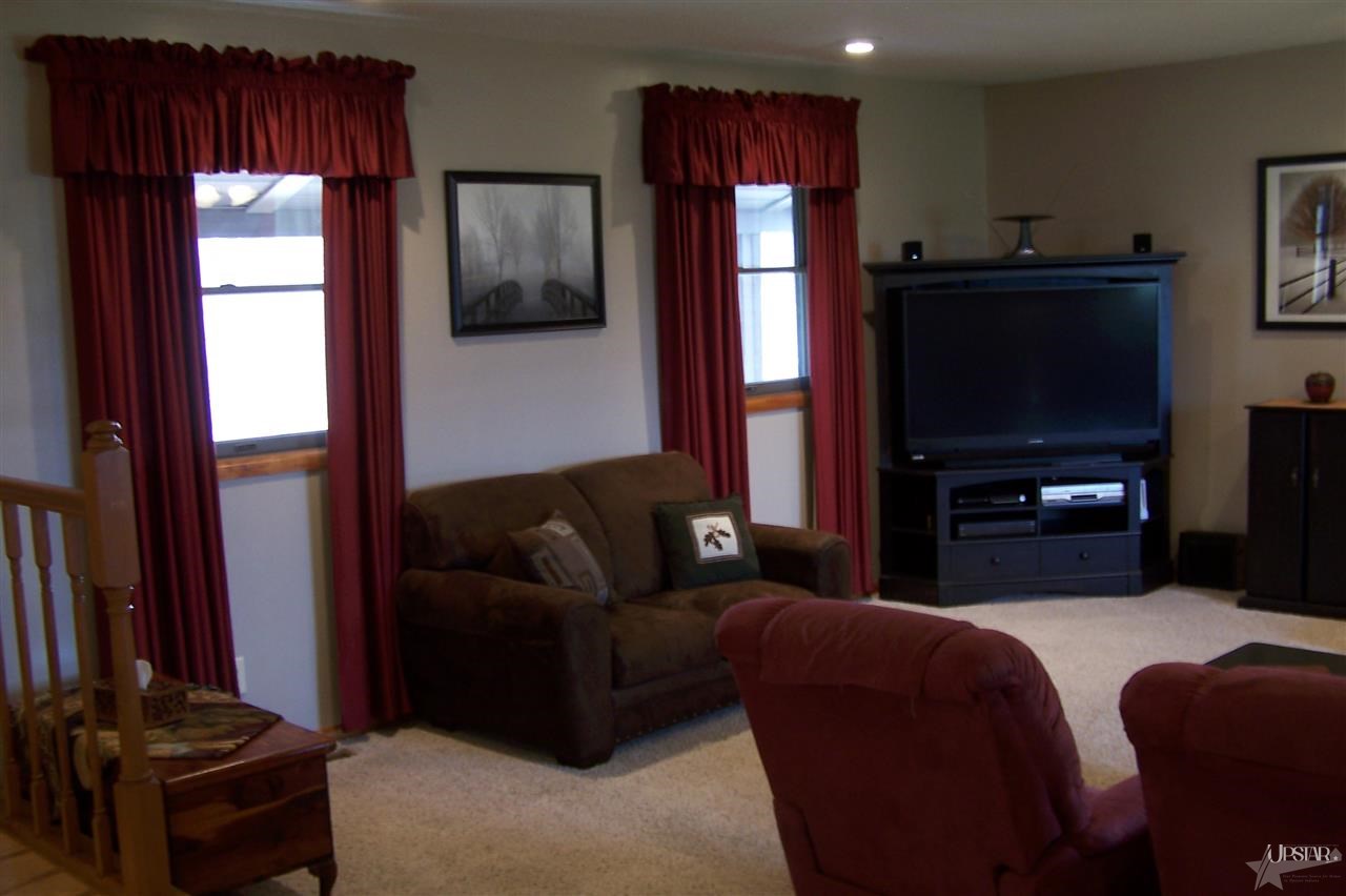 15811 Fogel Road Fort Wayne, IN 46818 - Photo 6 of 30