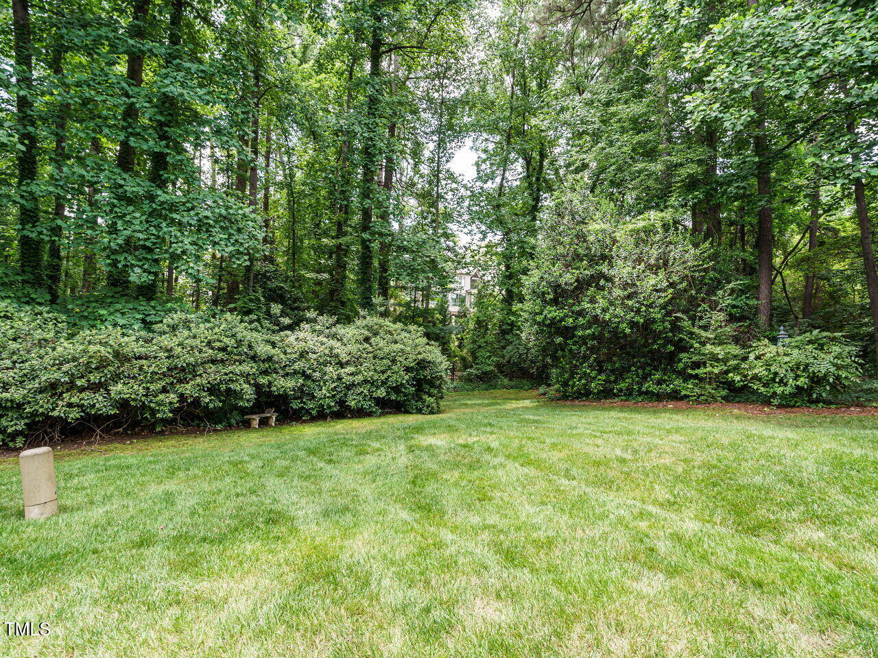 3339 Ridgecrest Court Raleigh, NC 27607 - Photo 43 of 45 037-1280x960-back-yard