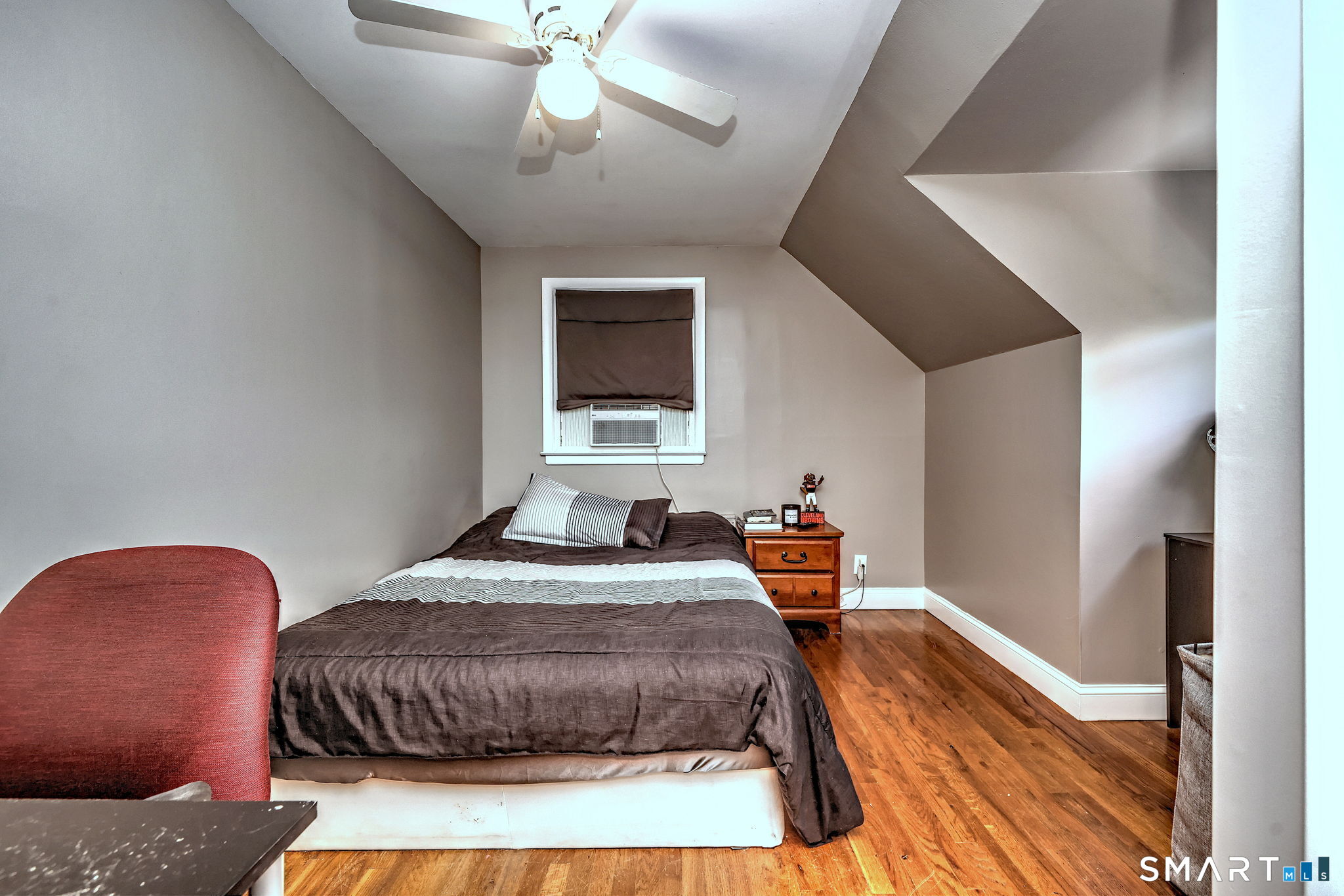48 Linley Road Trumbull, CT 06611 - Photo 11 of 40