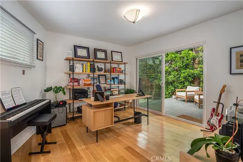 $2,199,000 | 2312 32nd Street, Santa Monica, CA 90405