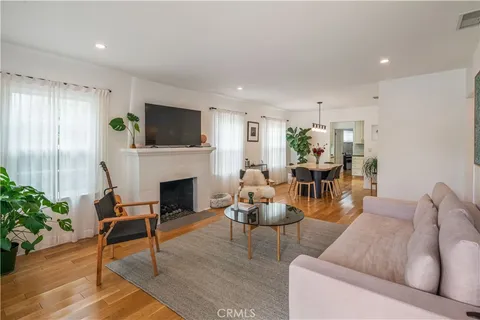 $2,199,000 | 2312 32nd Street, Santa Monica, CA 90405