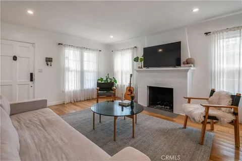 $2,199,000 | 2312 32nd Street, Santa Monica, CA 90405