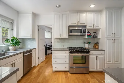 $2,199,000 | 2312 32nd Street, Santa Monica, CA 90405