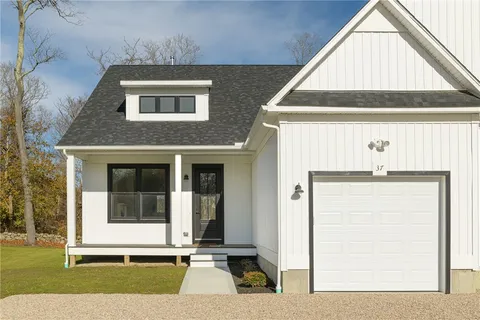 $769,000 | 37 Whittier Drive, South Kingstown, RI 02879