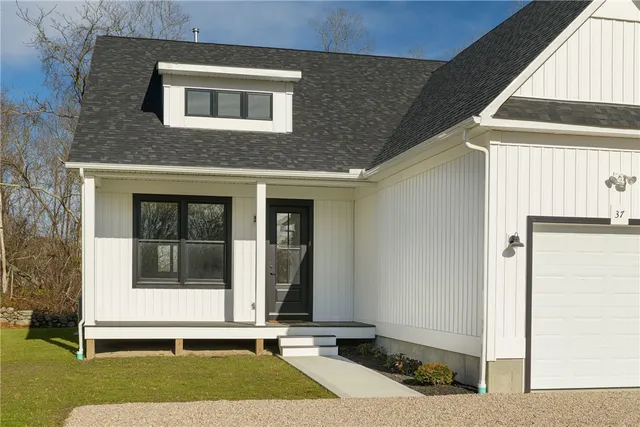 $769,000 | 37 Whittier Drive, South Kingstown, RI 02879