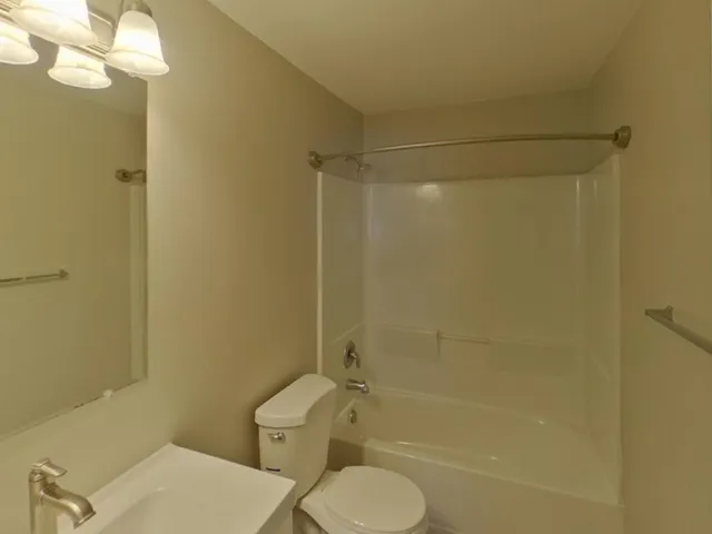 $2,499 | 16476 Jarrett Circle, Lakeville, MN 55044