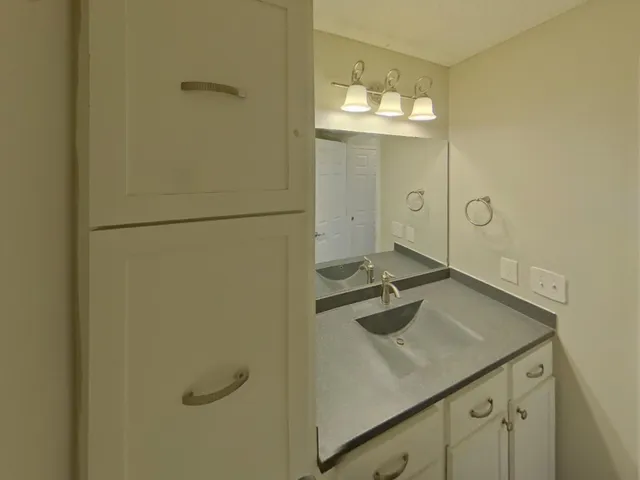 $2,499 | 16476 Jarrett Circle, Lakeville, MN 55044