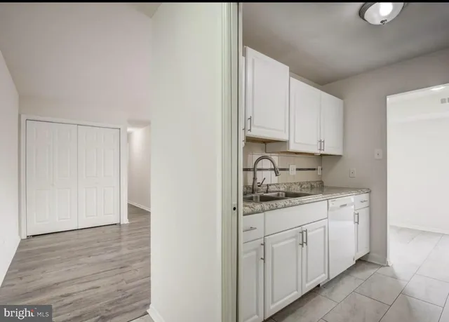 $1,900 | 11051 Camfield Court, Unit 204, Manassas, VA 20109