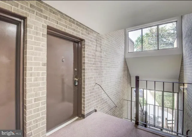 $1,900 | 11051 Camfield Court, Unit 204, Manassas, VA 20109