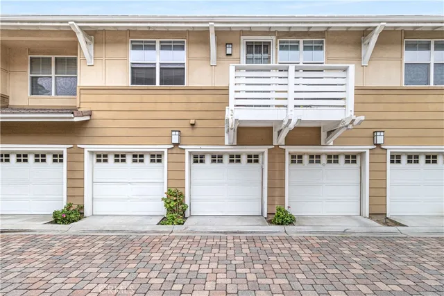 $499,000 | 755 Francesca Drive, Unit 201, Walnut, CA 91789