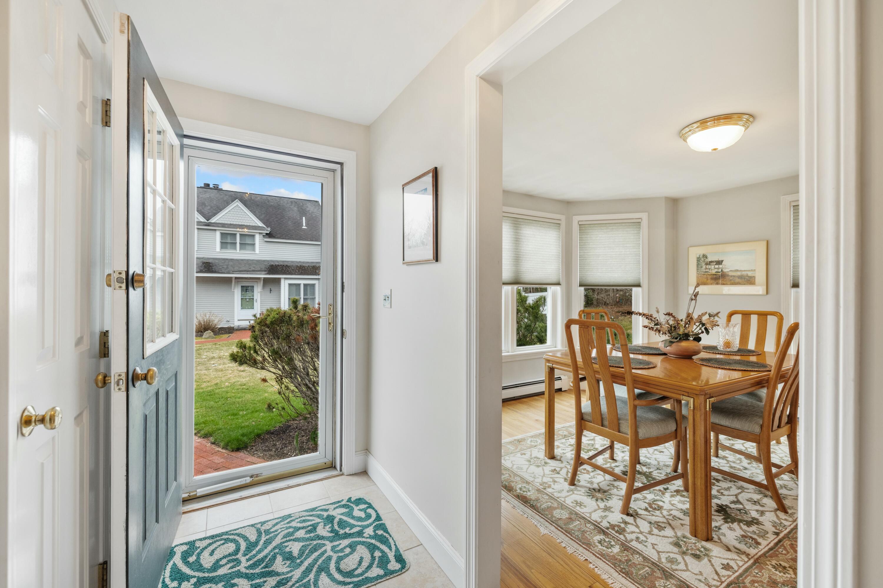 12 Ephraim Tyler Way, Unit 12 Kennebunk, ME 04043 - Photo 4 of 36 12 Ephraim Tyler