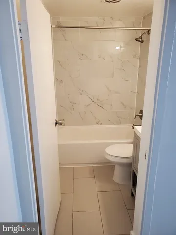 $195,000 | 1909 Dutch Village Drive, Unit I234, Hyattsville, MD 20785