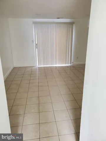 $195,000 | 1909 Dutch Village Drive, Unit I234, Hyattsville, MD 20785