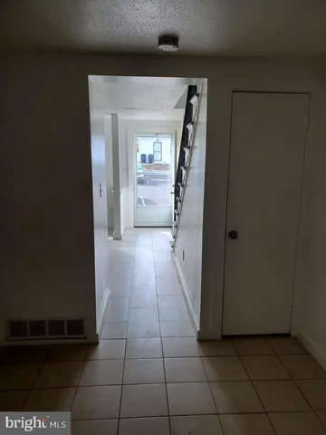 $195,000 | 1909 Dutch Village Drive, Unit I234, Hyattsville, MD 20785