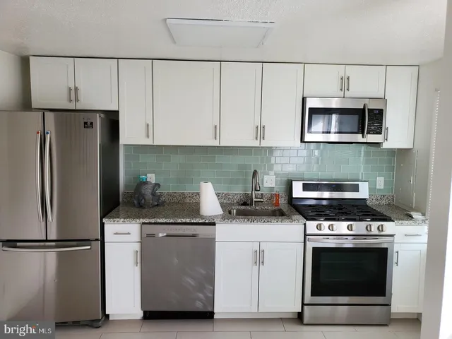 $195,000 | 1909 Dutch Village Drive, Unit I234, Hyattsville, MD 20785