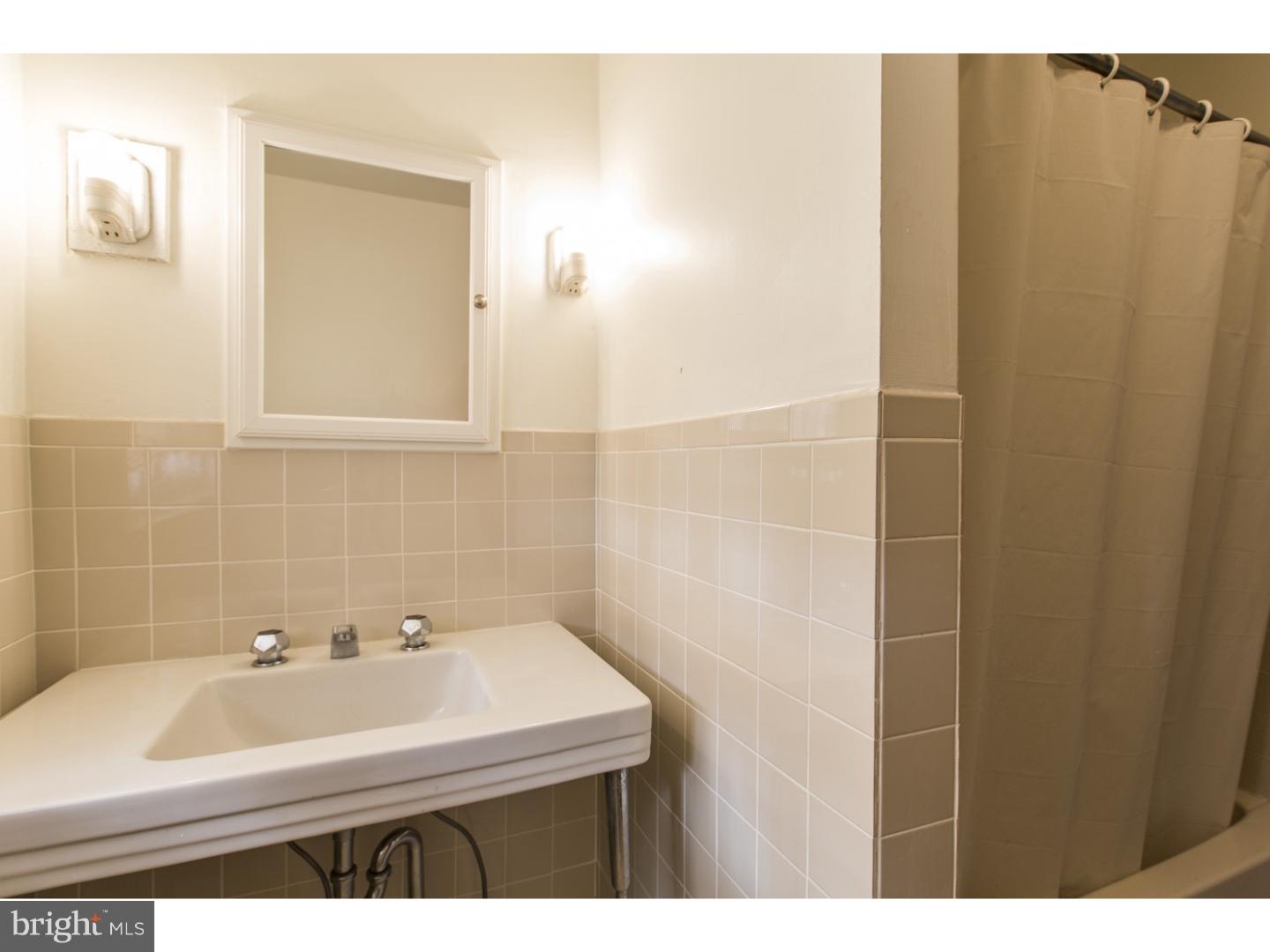6086 Drexel Road Philadelphia, PA 19131 - Photo 17 of 25 Gallery Image 17