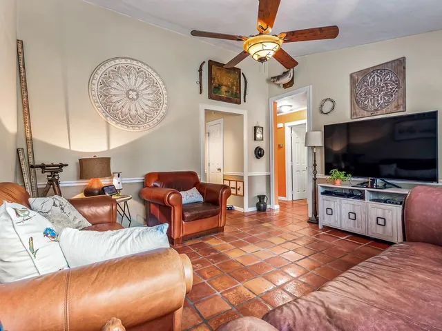 $165,000 | 3104 Oak Hammock Lane, Tallahassee, FL 32301