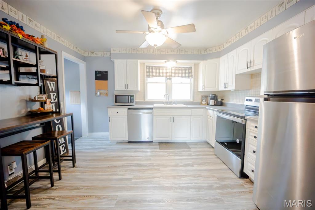 7361 Bethalto Road Bethalto, IL 62010 - Photo 7 of 16 Gallery Image 7