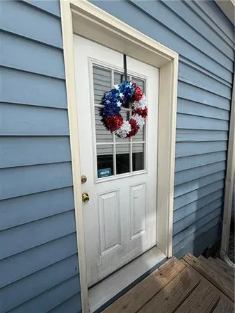 $1,350 | 5121 Coliseum Street, Unit B, New Orleans, LA 70115