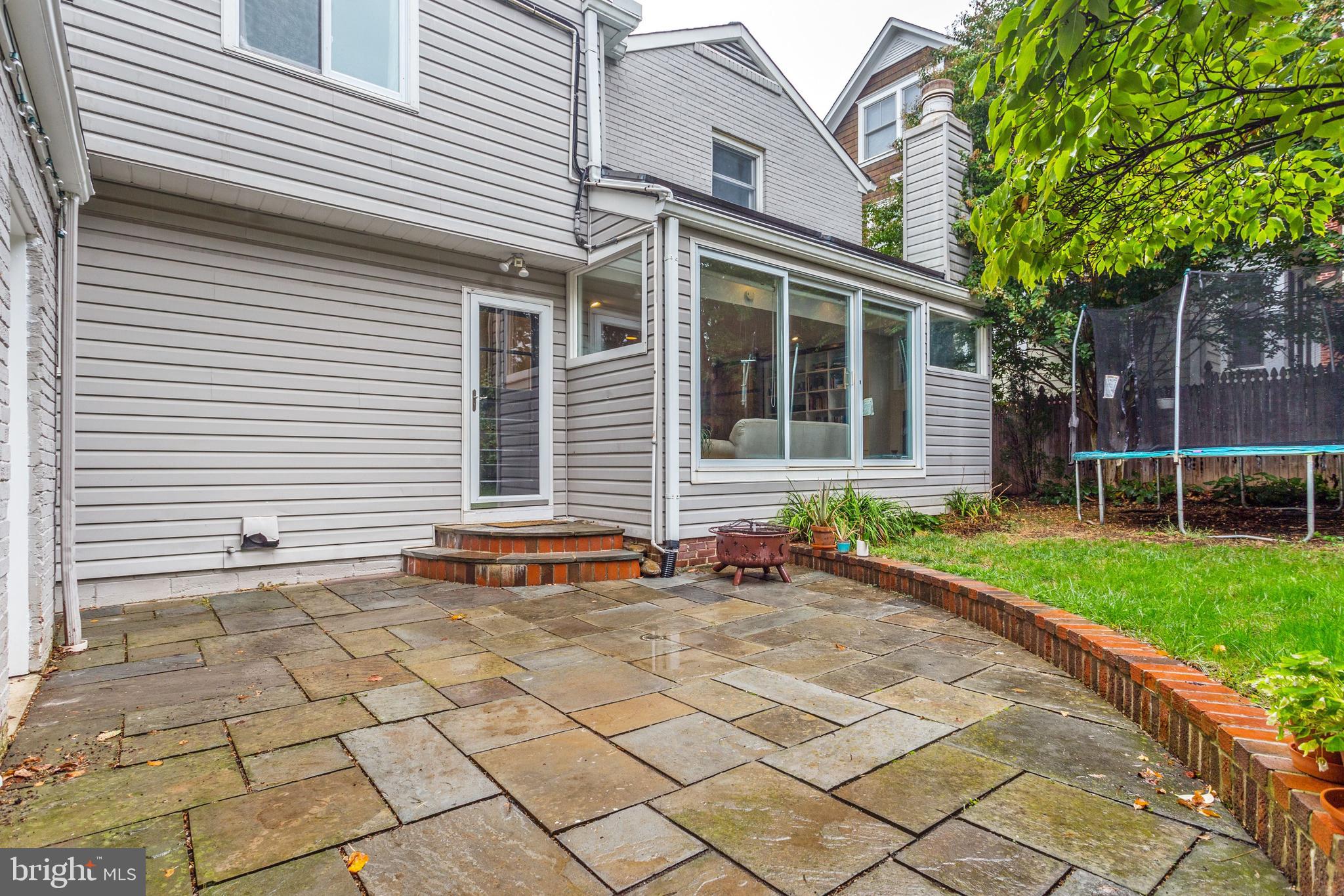 5313 Yorktown Road Bethesda, MD 20816 - Photo 22 of 24 Gallery Image 22