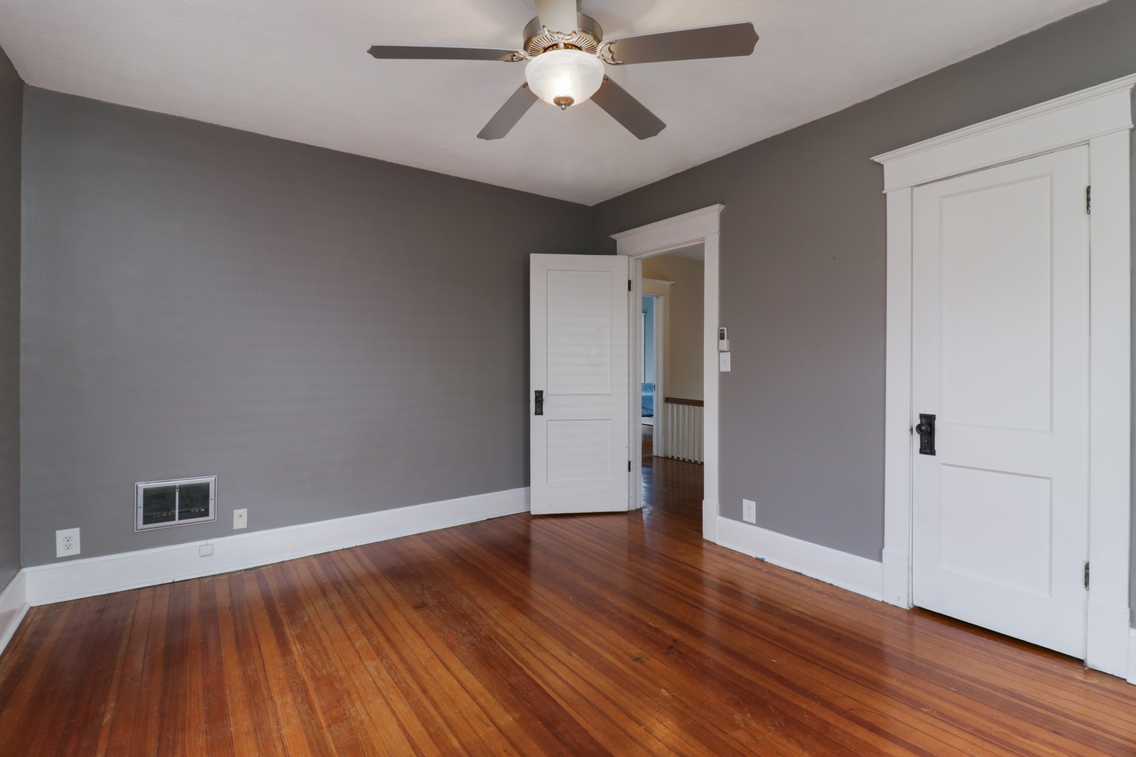 515 Vale Street Bloomington, IL 61701 - Photo 20 of 34