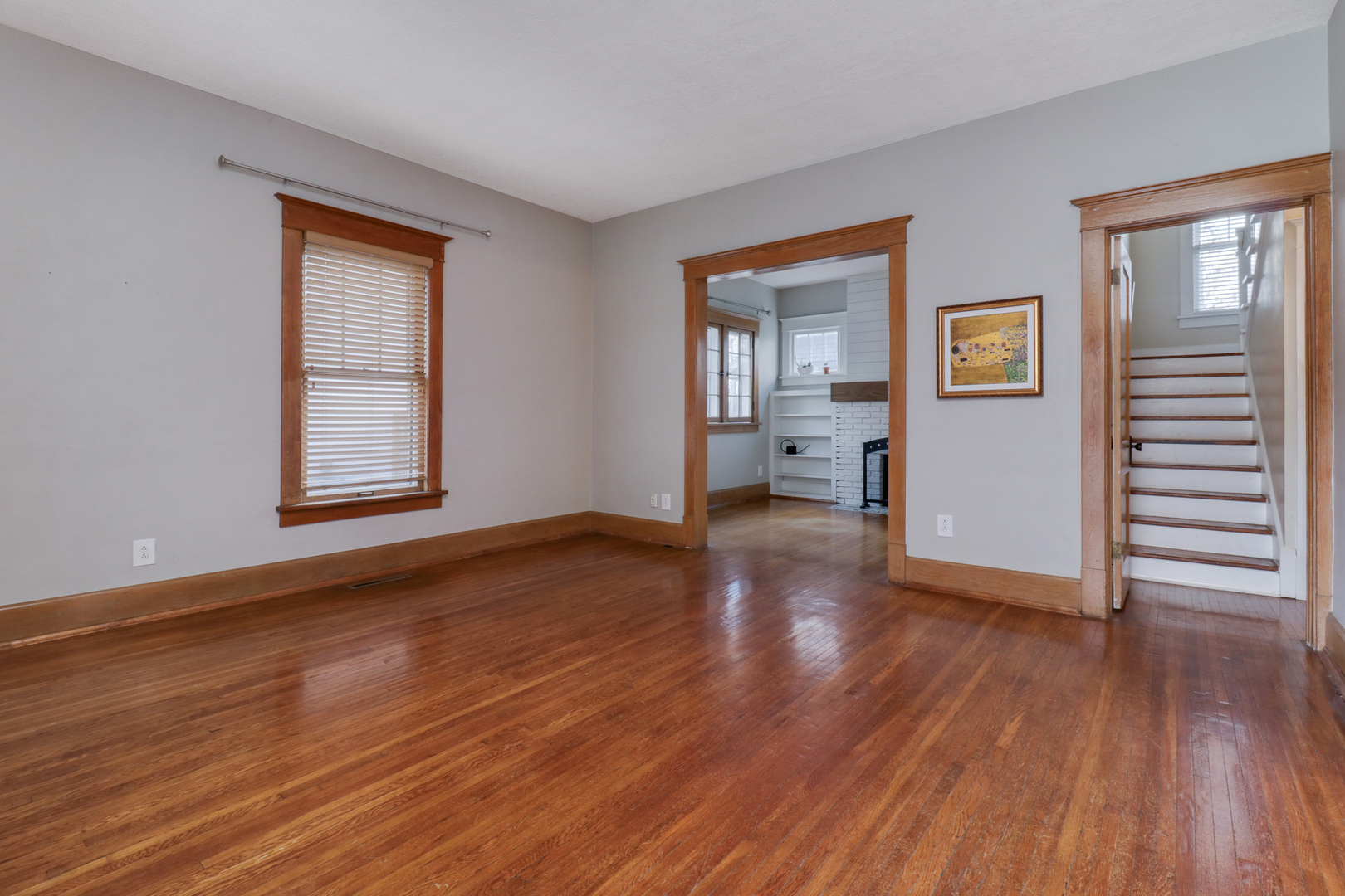 515 Vale Street Bloomington, IL 61701 - Photo 3 of 34