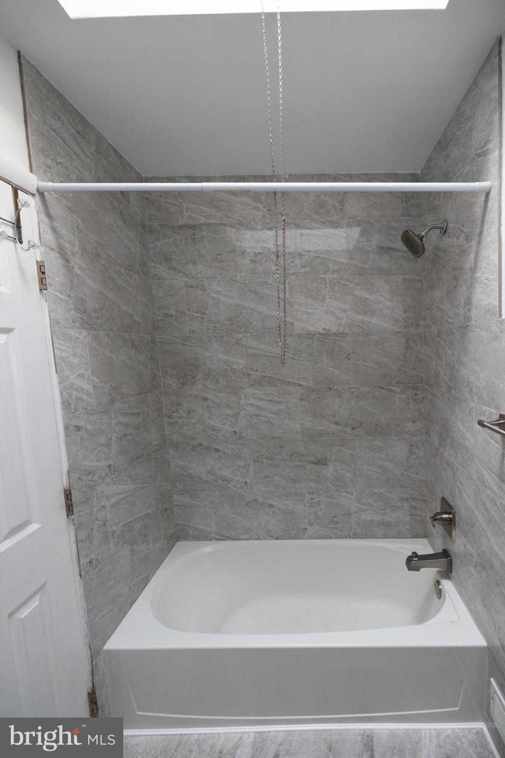 1928 President Street Philadelphia, PA 19115 - Photo 19 of 30