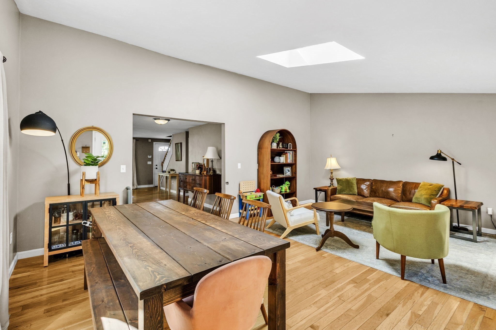 4 Stratton Road Hudson, MA 01749 - Photo 6 of 41 Gallery Image 6