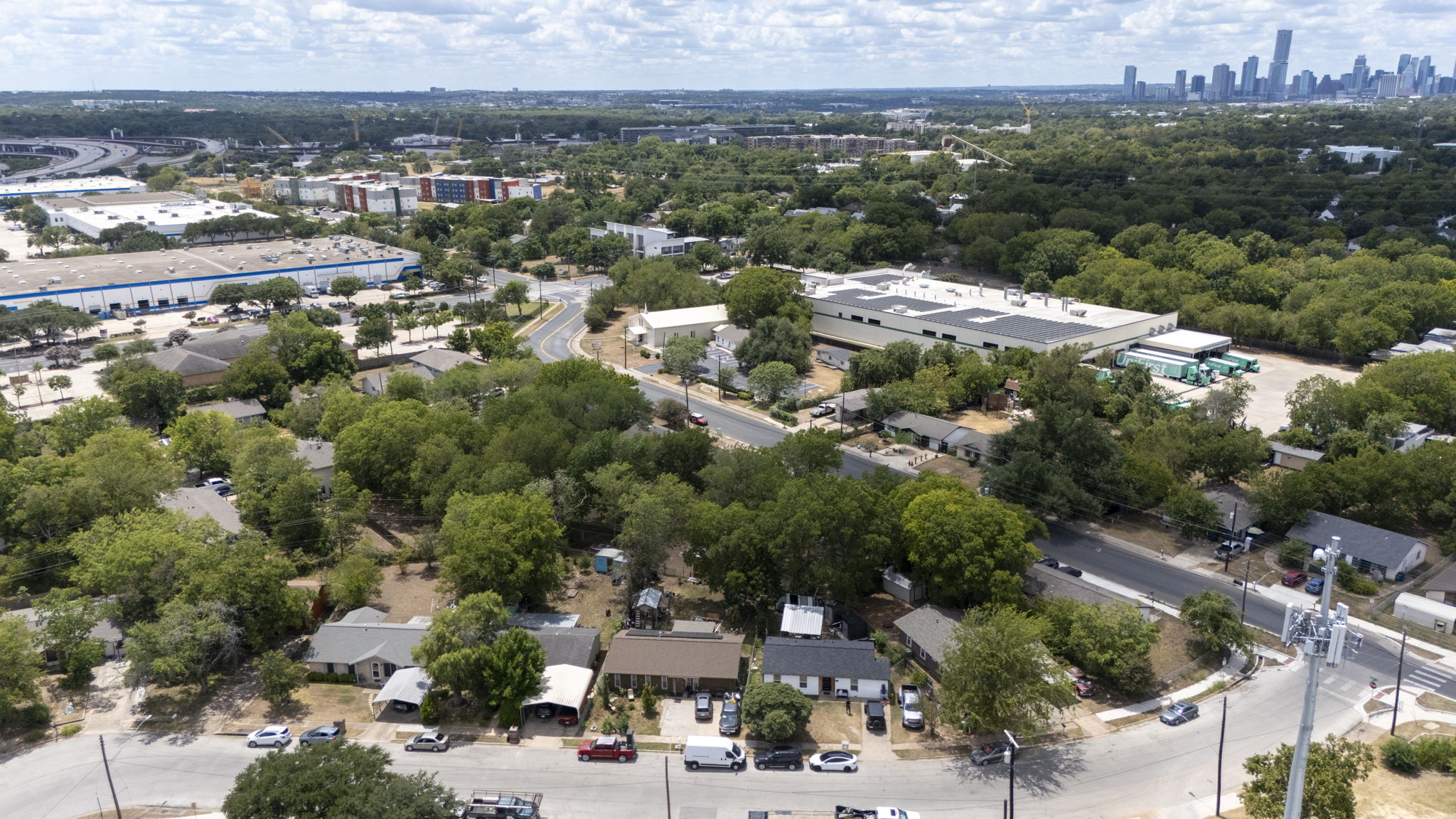 1021 Gardner Road Austin, TX 78721 - Photo 26 of 31 Gallery Image 26