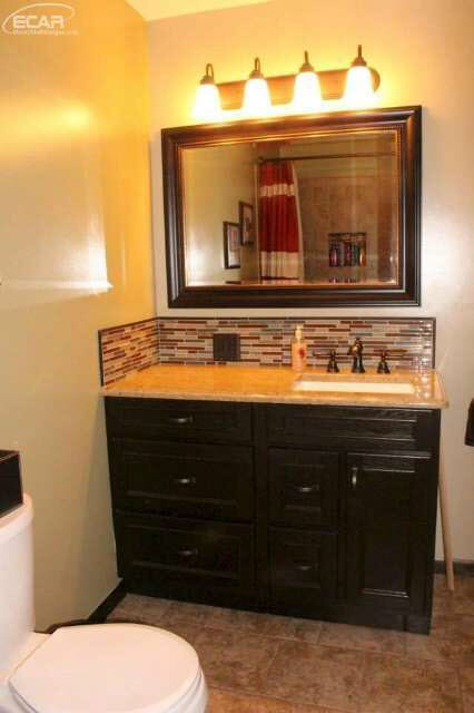 3399 North Belsay Road Flint, MI 48506 - Photo 13 of 21 20446266-12.JPG