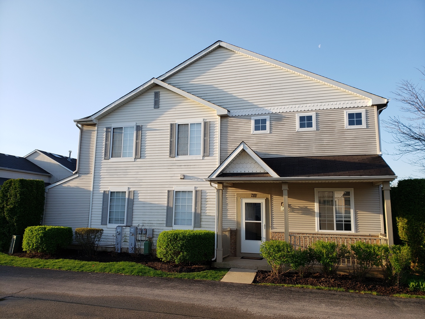 71 Strawflower Court Romeoville, IL 60446 - Photo 1 of 1 a front view of a house with a yard and garage