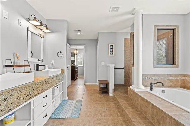 $625,000 | 12544 Grand Court, Kansas City, MO 64145