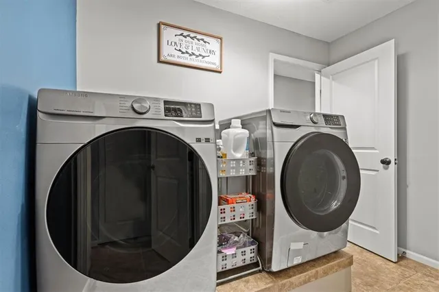 $625,000 | 12544 Grand Court, Kansas City, MO 64145