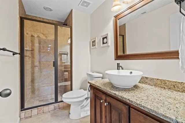 $625,000 | 12544 Grand Court, Kansas City, MO 64145