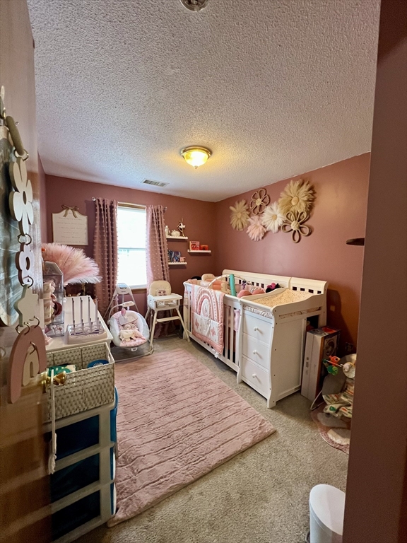 46-48 Kent Road Springfield, MA 01129 - Photo 12 of 24
