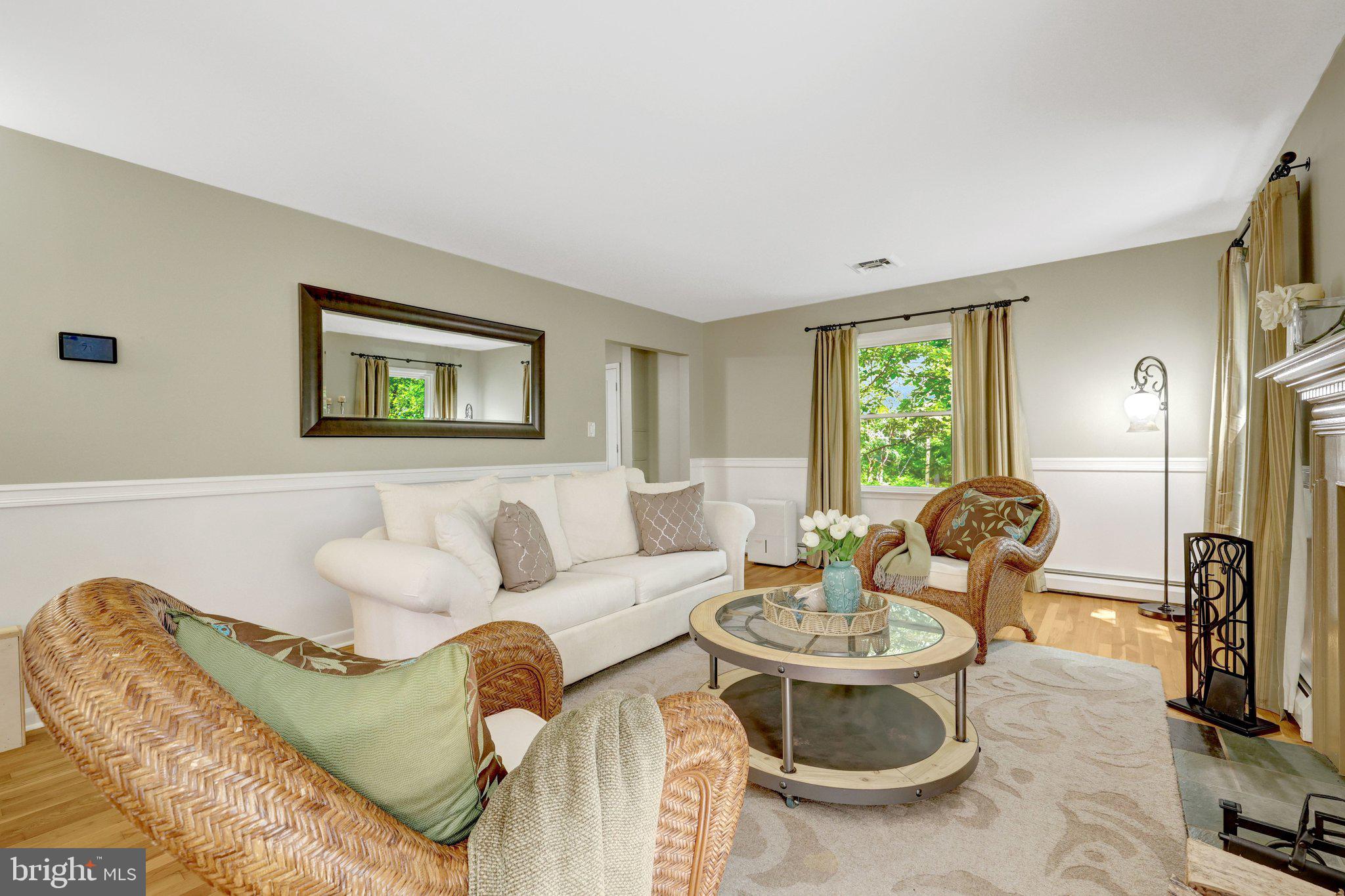 10015 Saddle Road Vienna, VA 22181 - Photo 19 of 86 Gallery Image 19