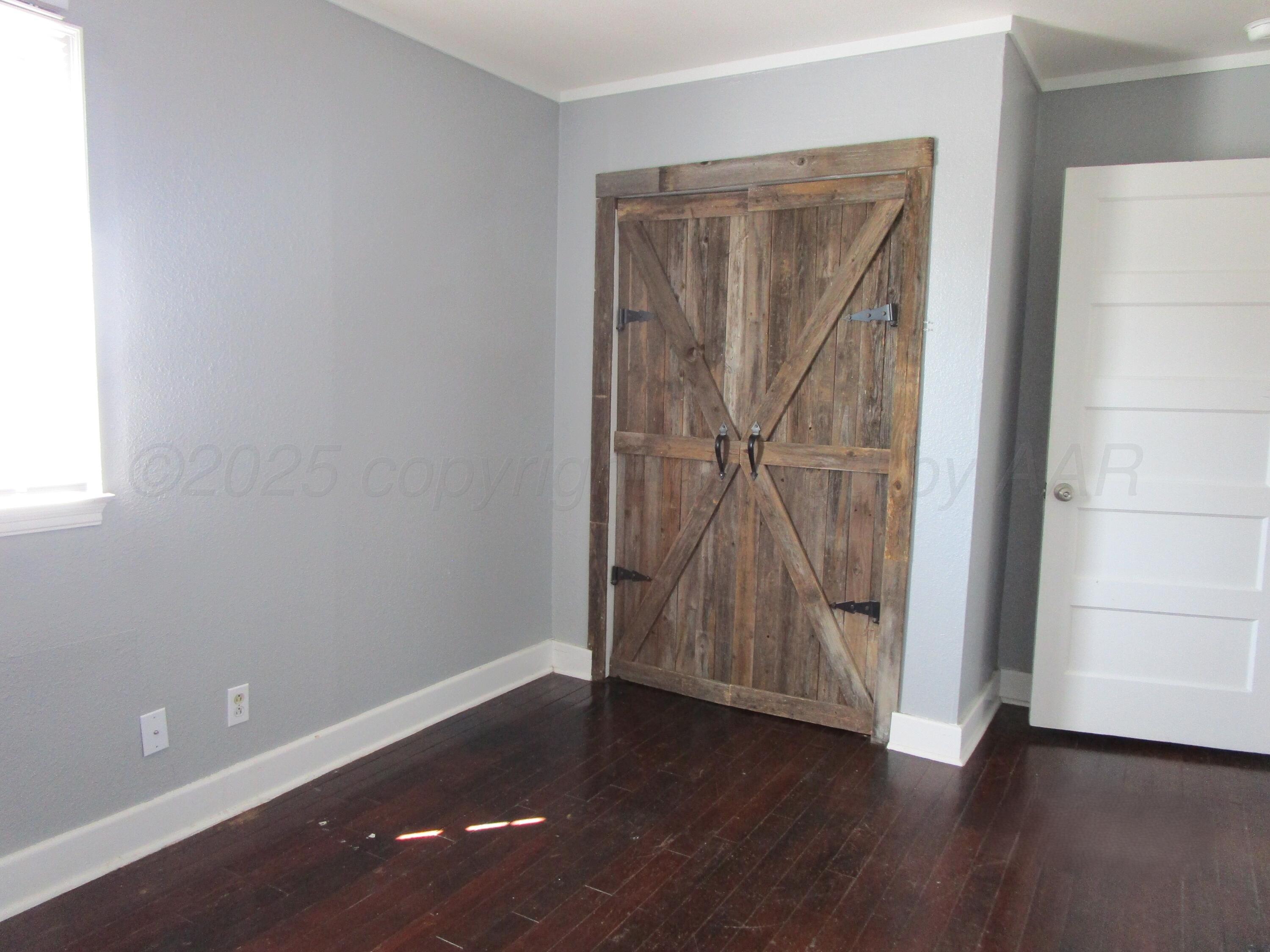 202 Butadieno Street Borger, TX 79007 - Photo 5 of 11 Bedroom 1