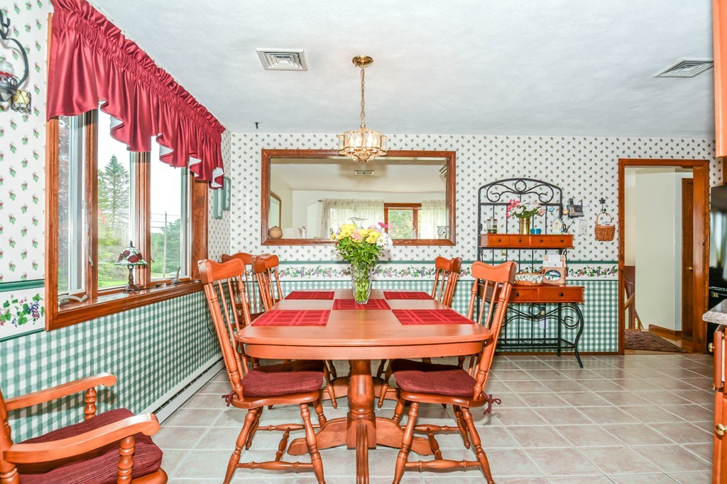 15 Jay Road Billerica, MA 01862 - Photo 10 of 30 Gallery Image 10