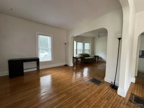 $244,900 | 415 Greenwood Place, Syracuse, NY 13210