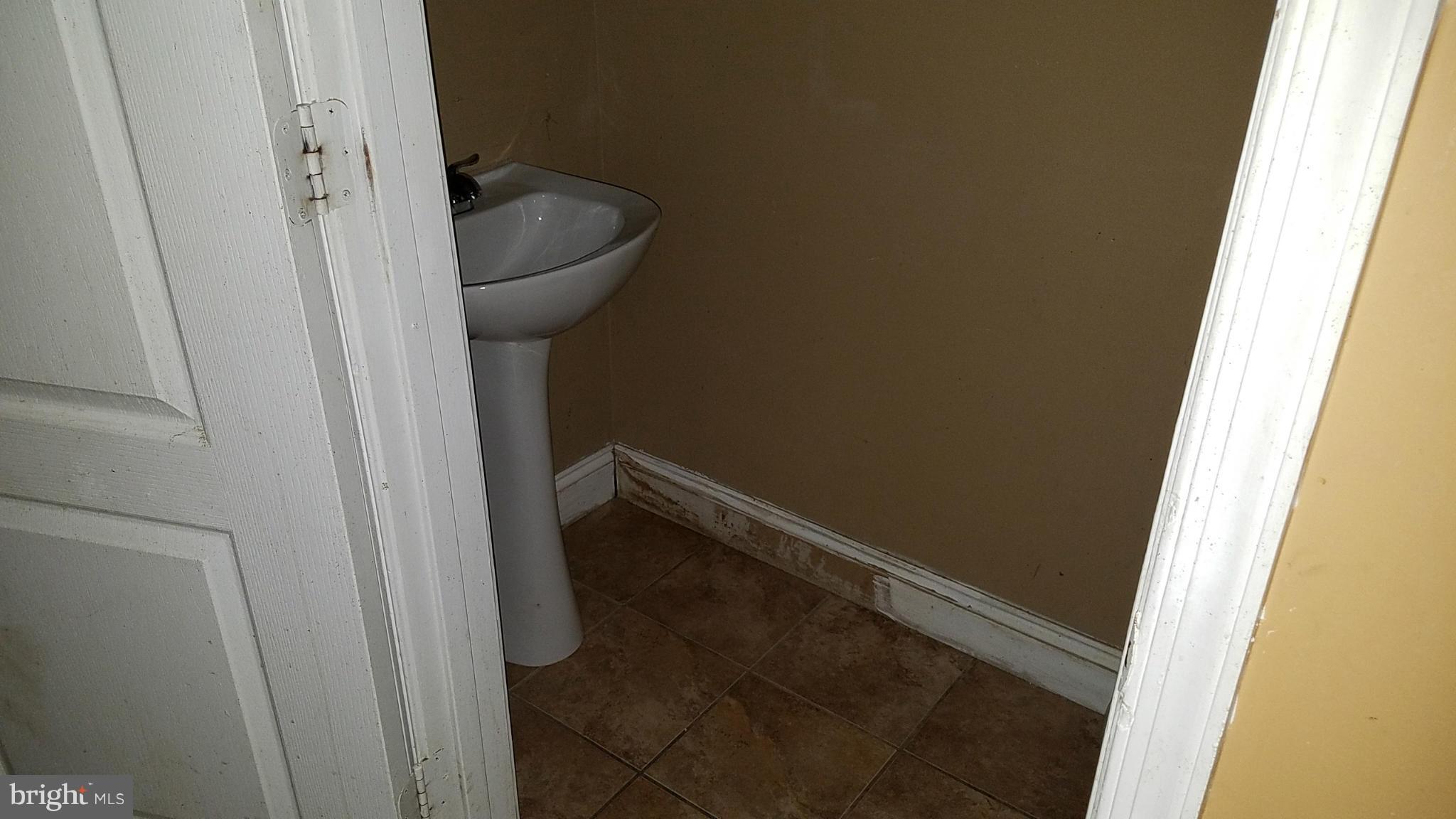 4230 Red Ridge Way Randallstown, MD 21133 - Photo 11 of 18 Bath