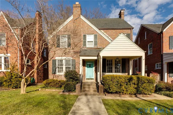 $800,000 | 4104 Stuart Avenue, Richmond, VA 23221