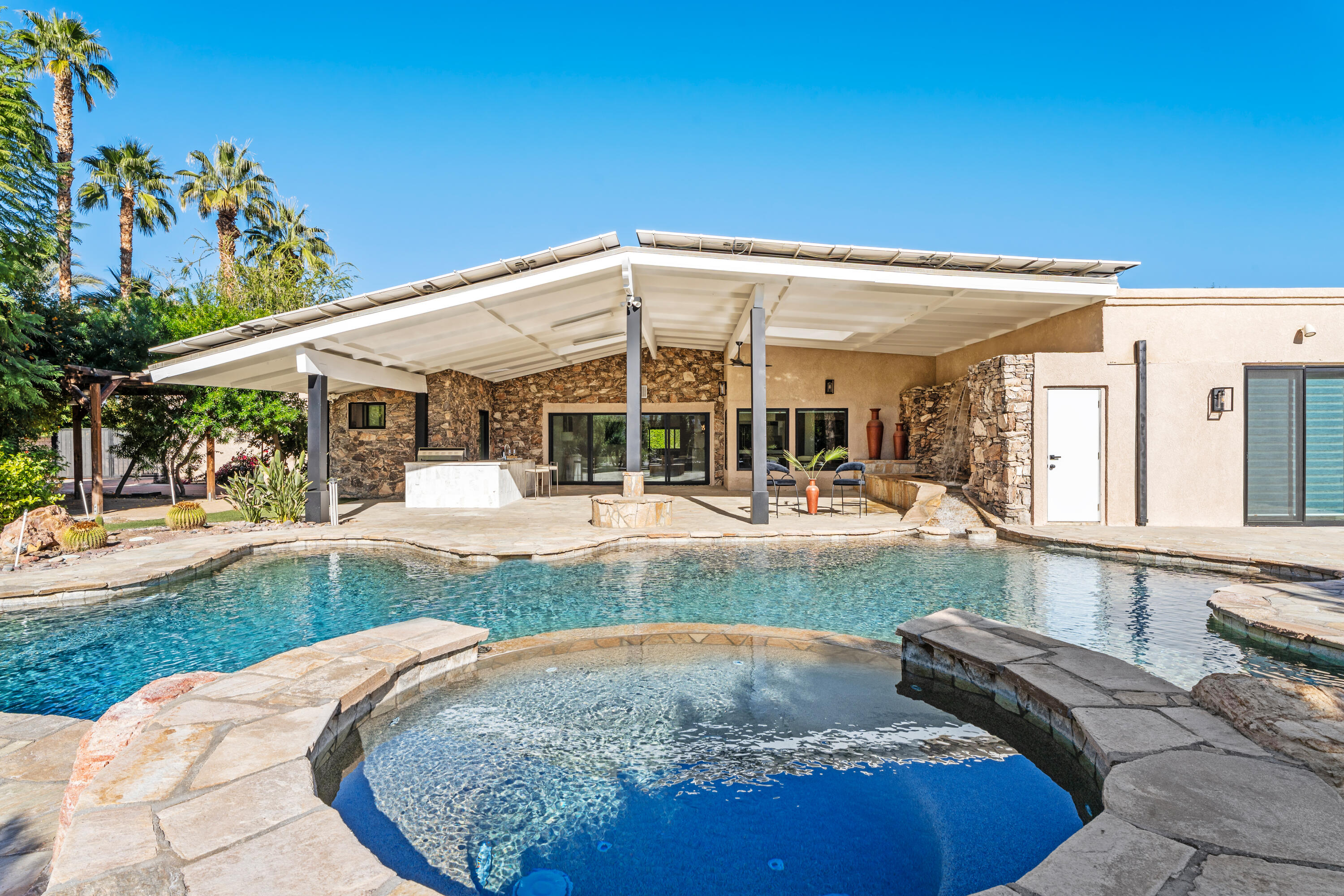 72114 Follansbee Road Rancho Mirage, CA 92270 - Photo 21 of 66 45_11960017_185237_185237-EI-139
